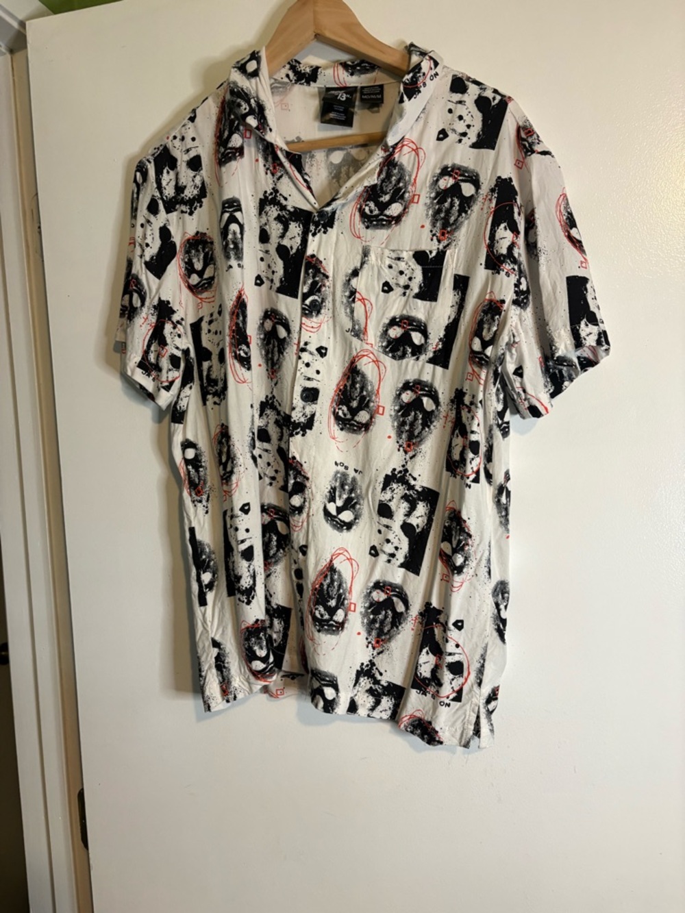 Jason button up top